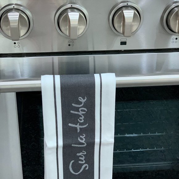 Sur La Table Logo Dish Towel (plus a little country tin house) NWT - Picture 3 of 13